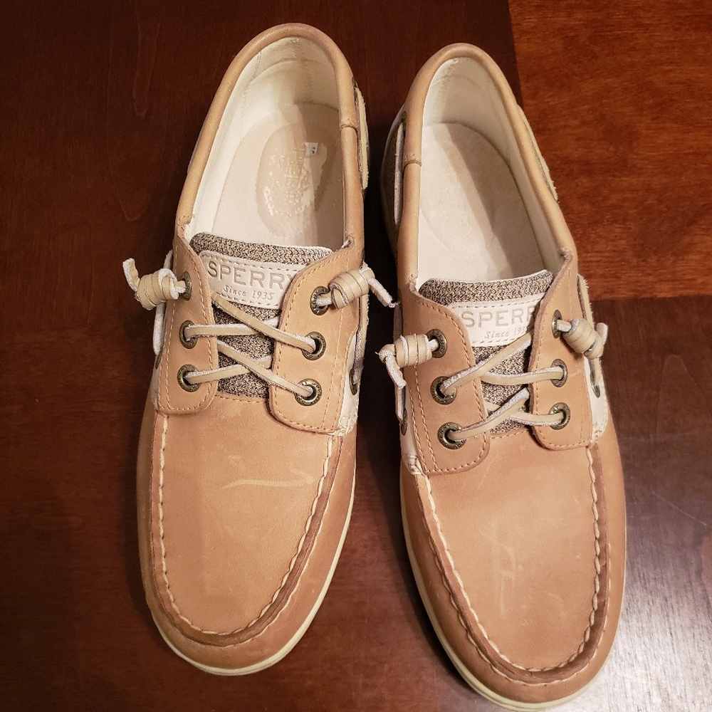 Sperry topsider